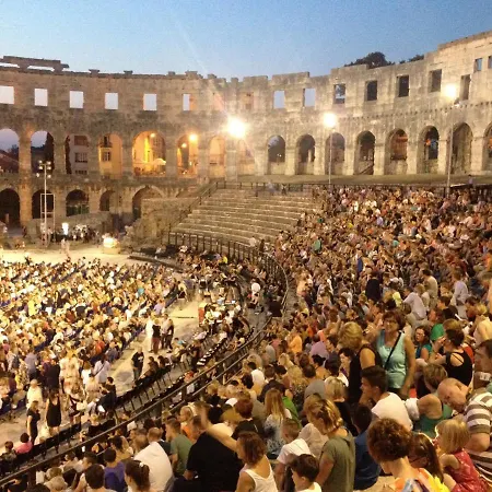 Volme Lejlighed Pula