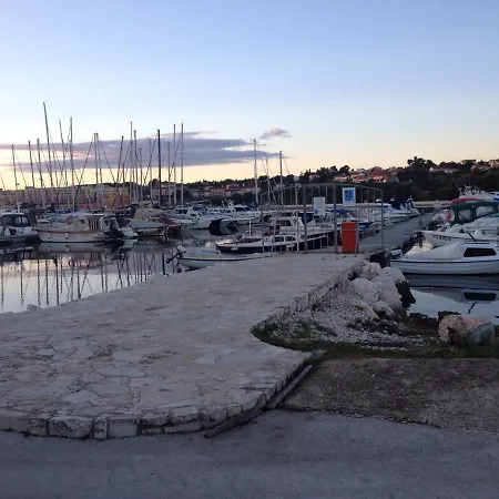 Volme Lejlighed Pula